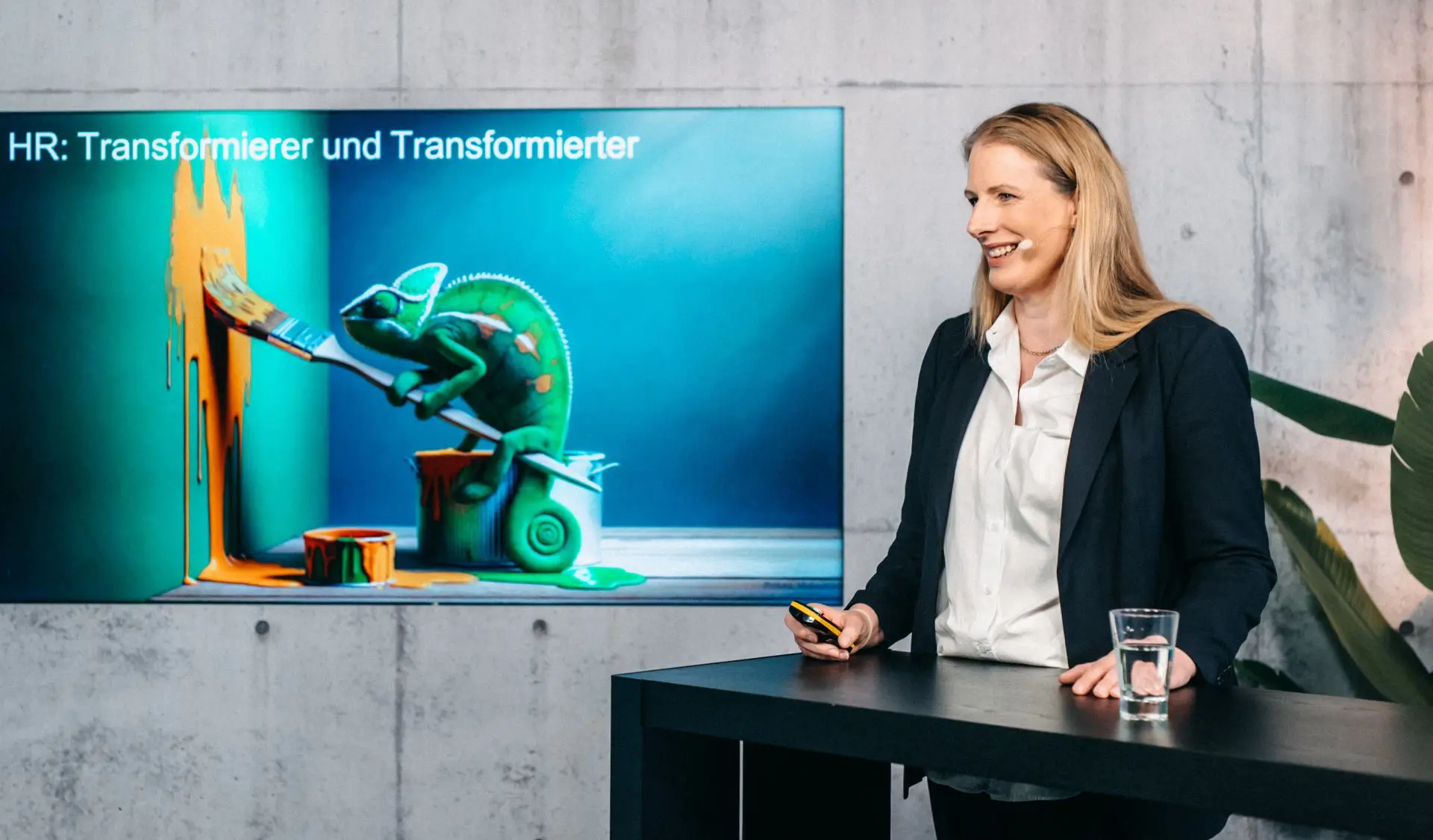 Sophie von Saldern über konkrete KI-Anwendungen und die Implikationen für HR