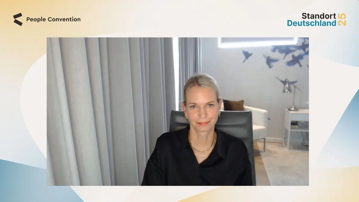 People Convention Talk Caroline Hanke